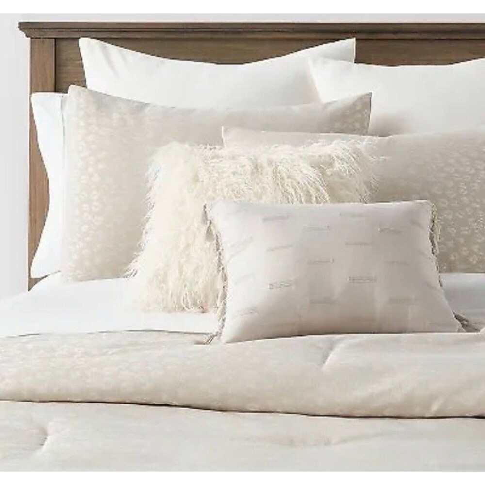 Threshold 8-Piece Luxe Jacquard Comforter Set Snow Leopard Skirt, Beige, Queen